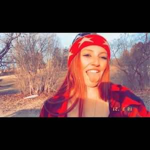 Meet your Posher, Dakota